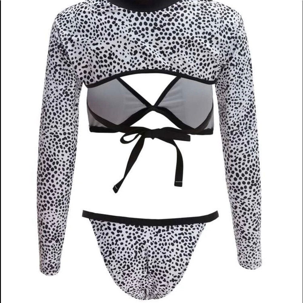 Three-Piece Triangle Leopard Print Bikini with Long Sleeve Rash Guard ππ - Picture 4 of 6
